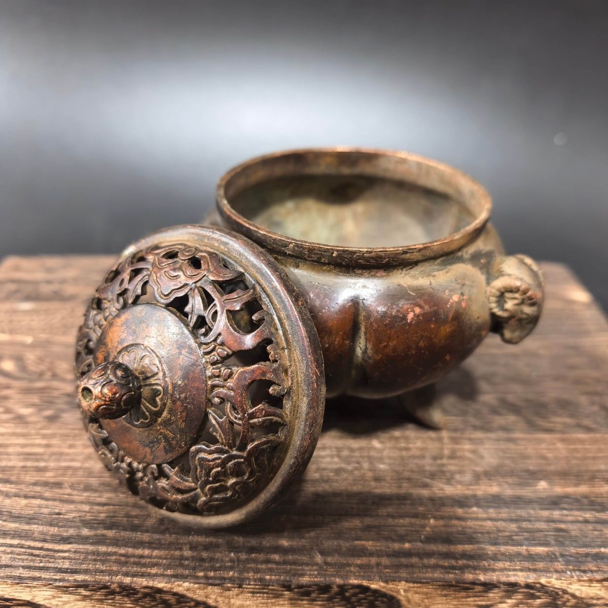 Räucherstäbchenhalter in Form  – Home Decor Humacao Bewertung und Preis